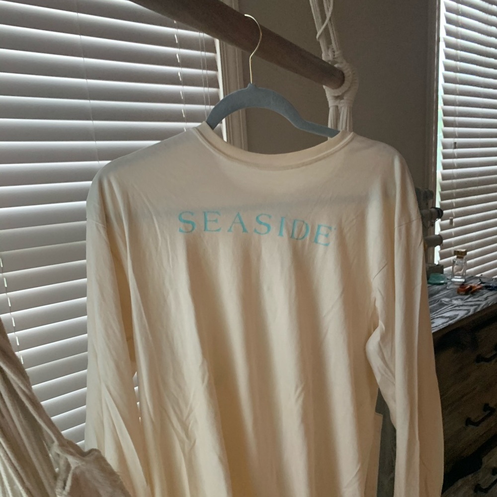 Seaside shirts